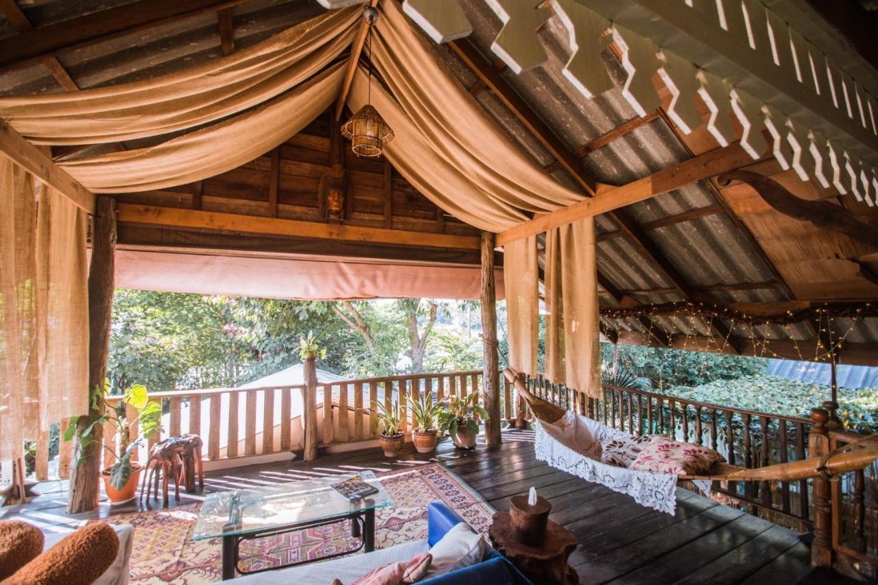 The Antique Riverside Resort 2*