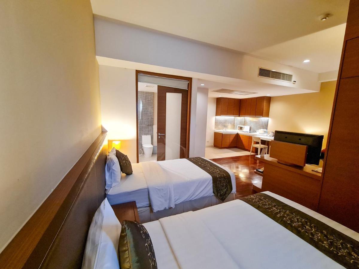 Hotel Grand Garden & 4*