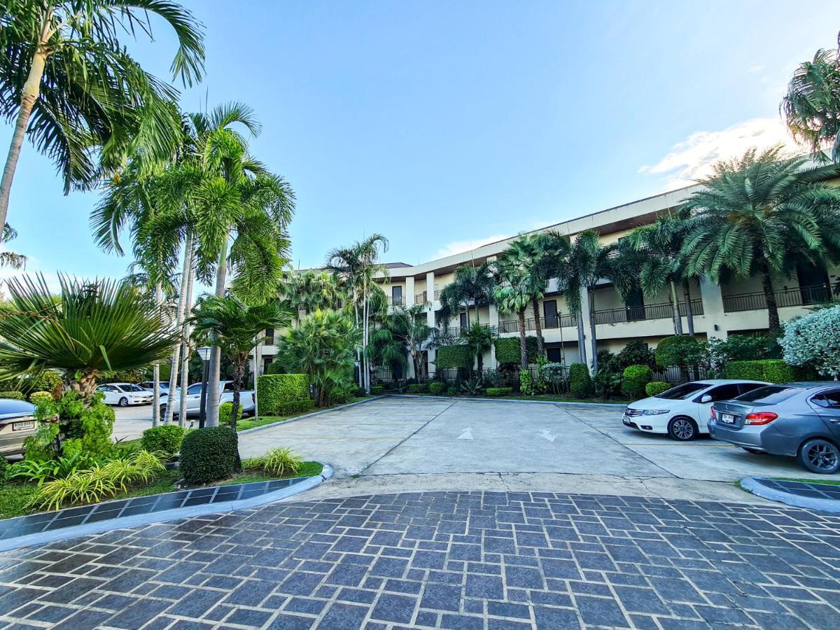 Grand Garden &
