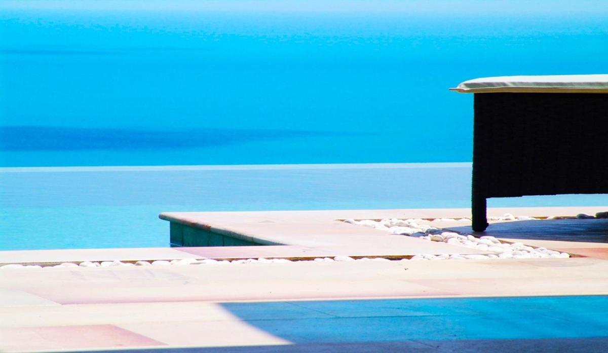 Jacuzzi Seaview Villa *