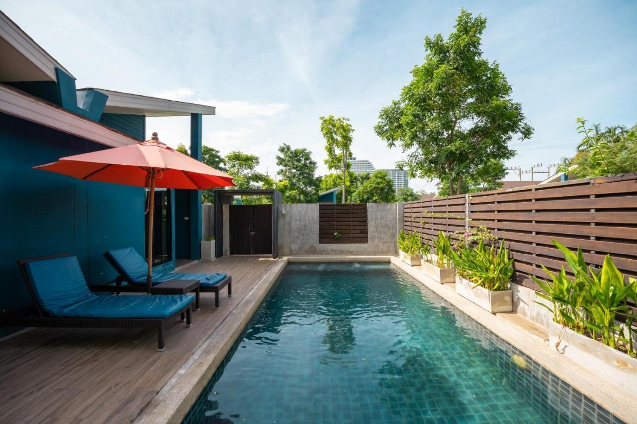 Coral Tree Huahin Hotel 4*