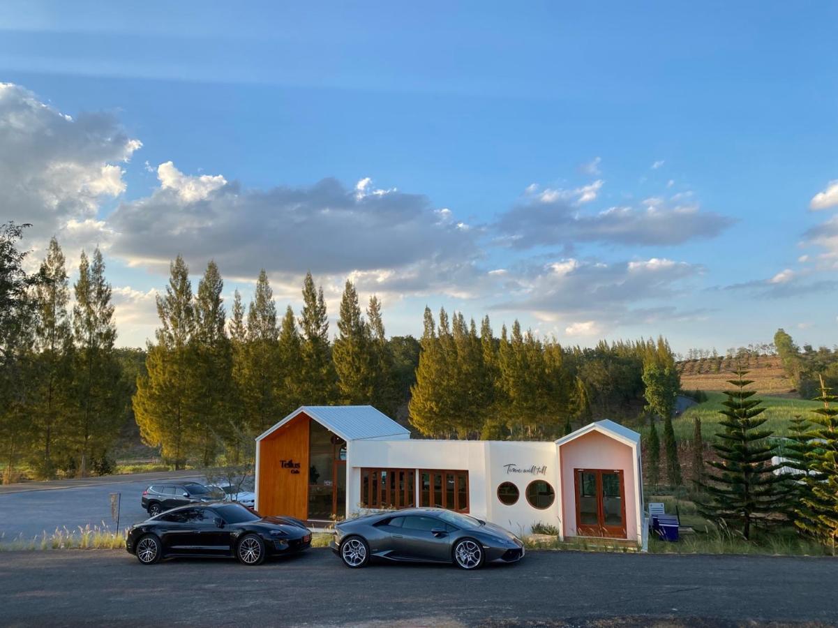 Sol Glamping At Khao Yai Resort *