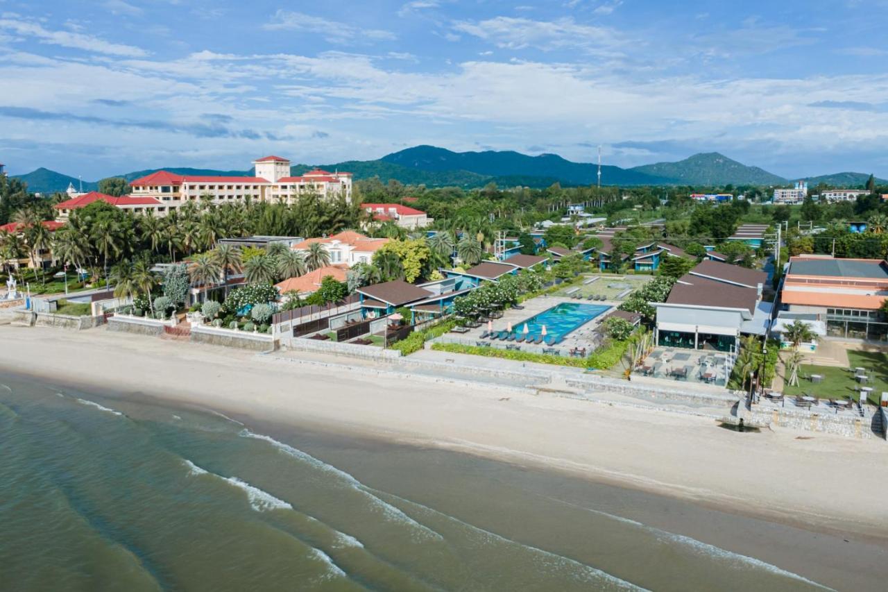 Coral Tree Huahin Hotel 4*