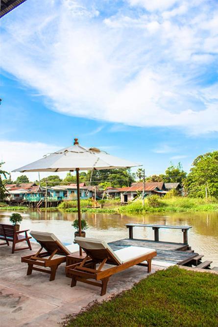 Resort The Bank River House Ayutthaya