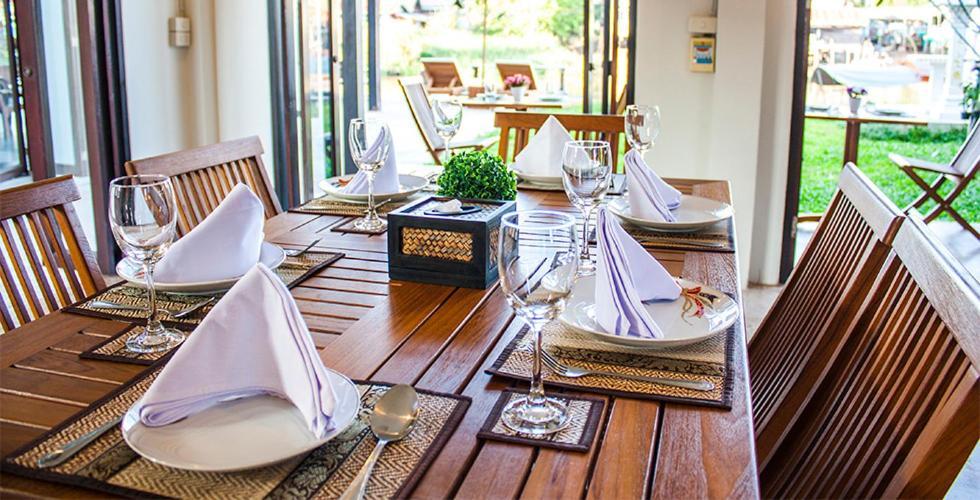 Resort The Bank River House Ayutthaya