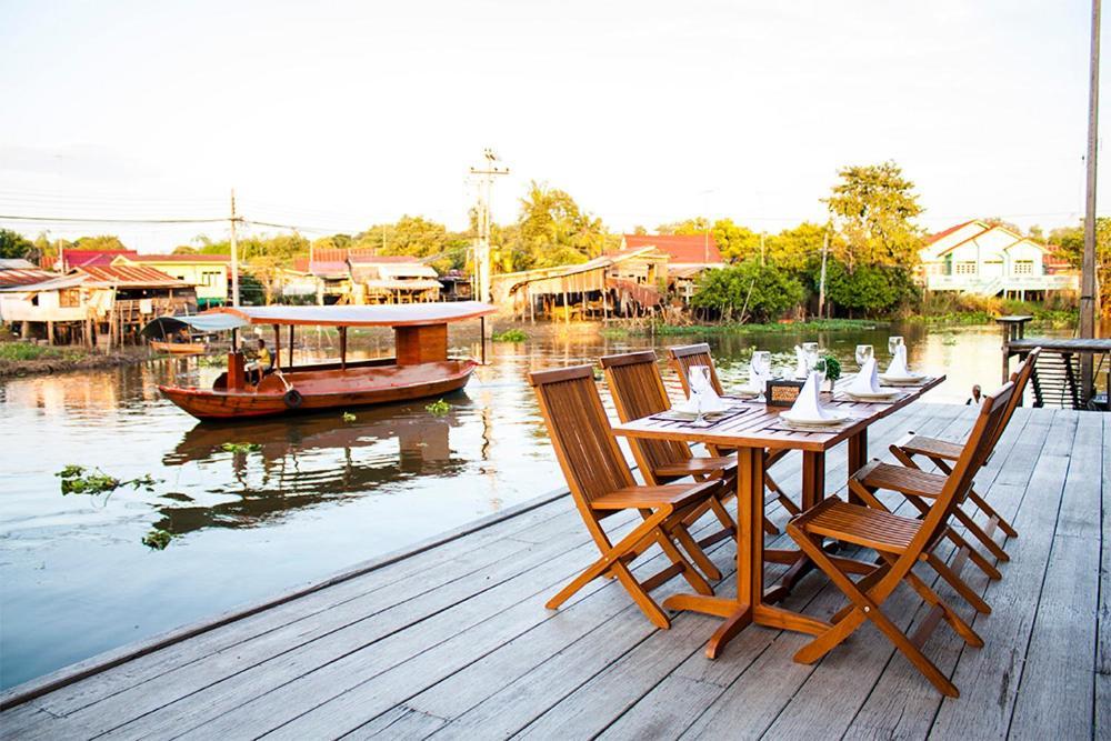 Resort The Bank River House Ayutthaya Ang Thong