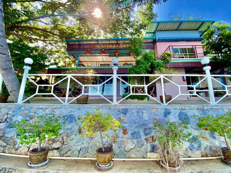 Golden Dragon Resort 3*