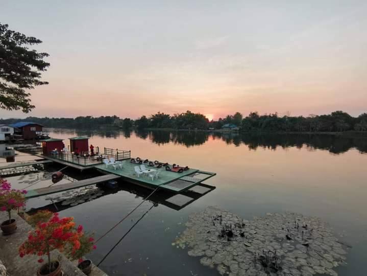 Golden Dragon Kanchanaburi