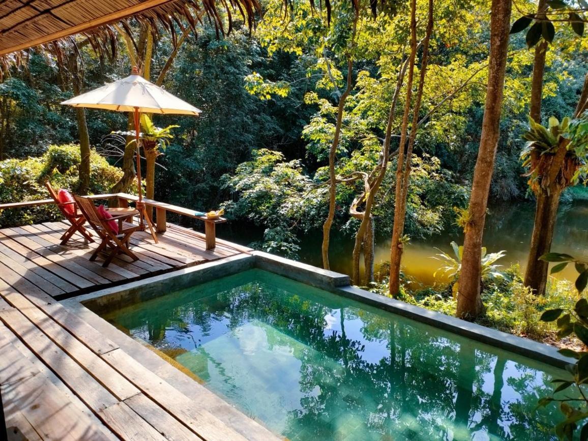 Thap Pala Resort 4*