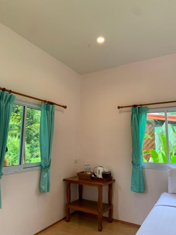 Khaosok Bamboo Huts Resort Khao Sok National Park