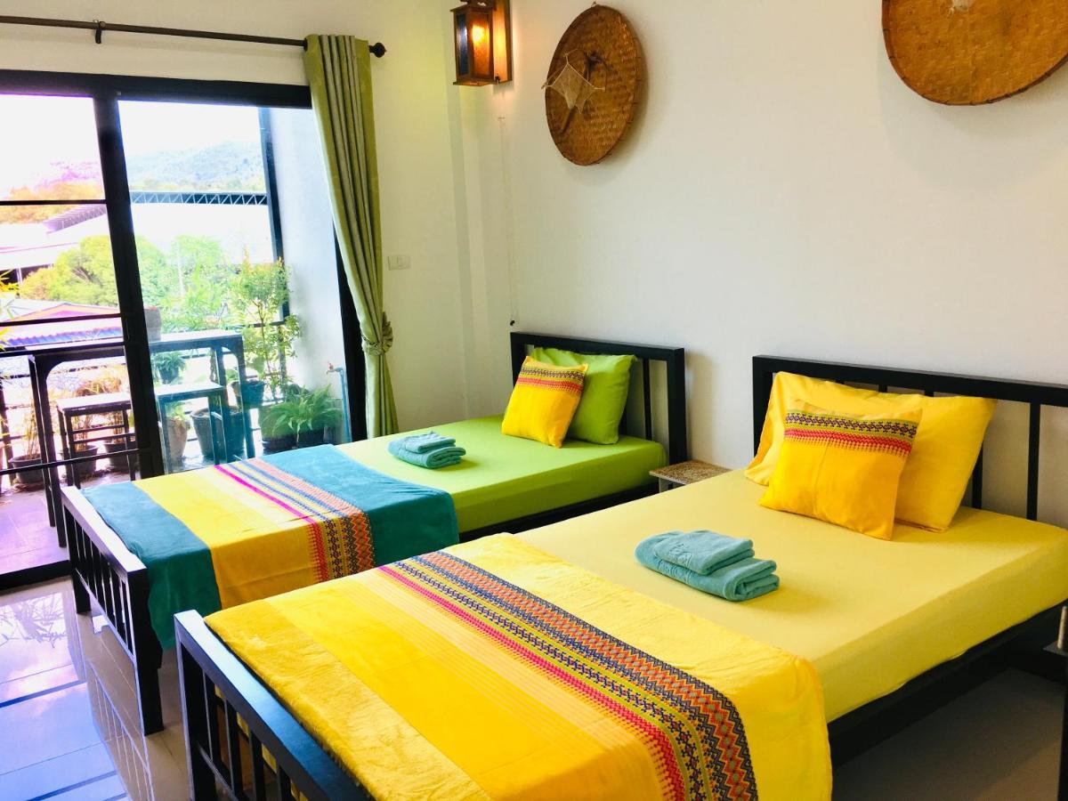 Hostel Mae-sa-riang *