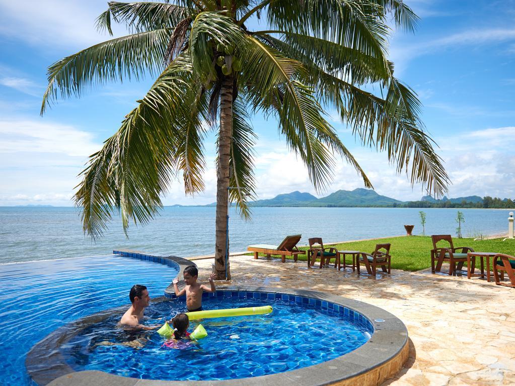 Sara Beachfront Boutique 4* Pathiu