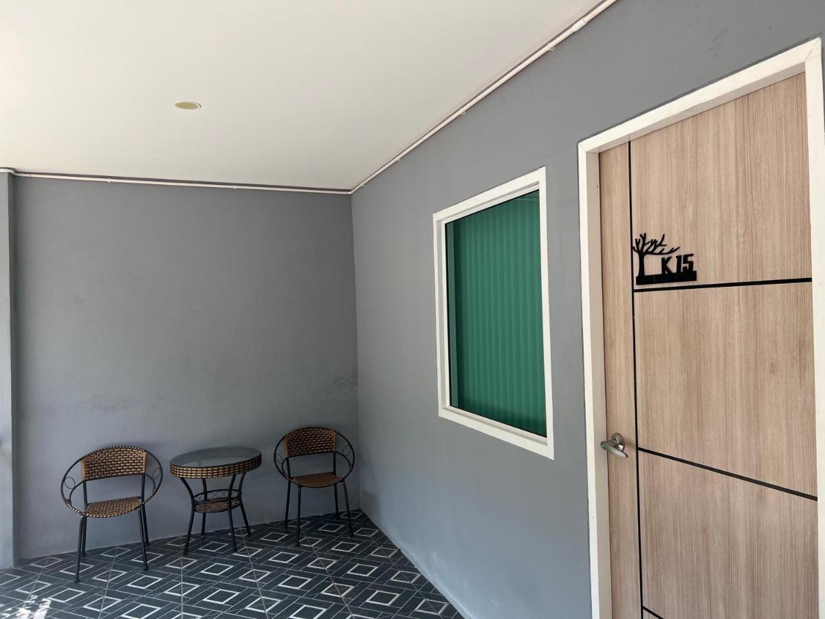 Tanyaporn House Guest house