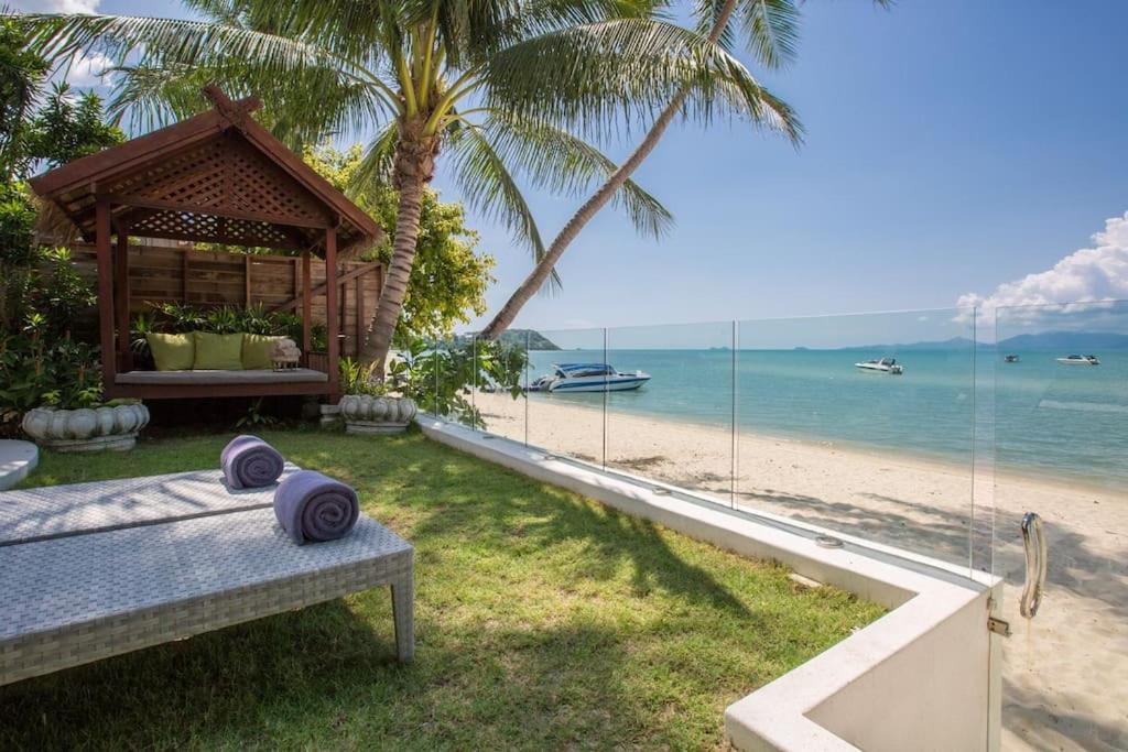 Beachfront With Private Pool Pousada