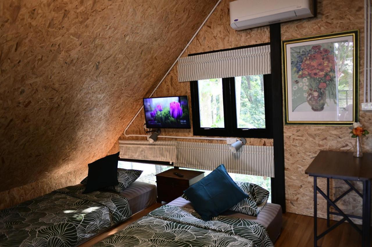 Jung Ja Hut 2* Sai Yok