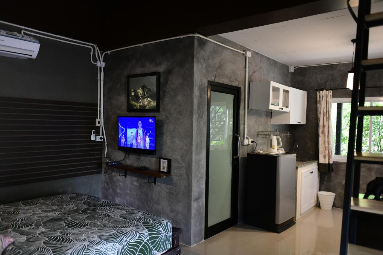 Guest house Jung Ja Hut Sai Yok