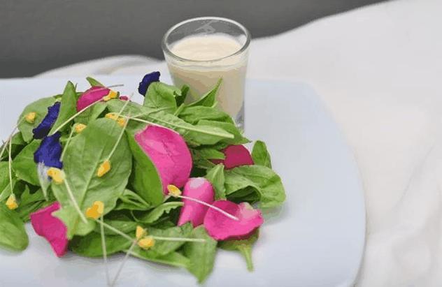 Dasada, The Flower Es'senses Noen Hom
