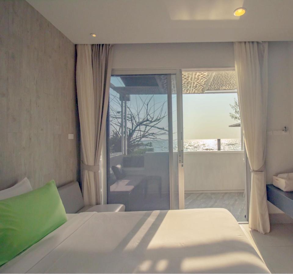 Baby Grand Hua Hin Hotel