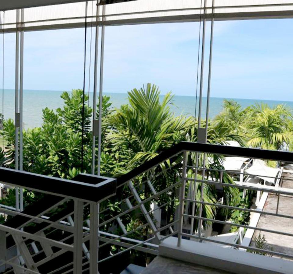 Baby Grand Hua Hin Hotel