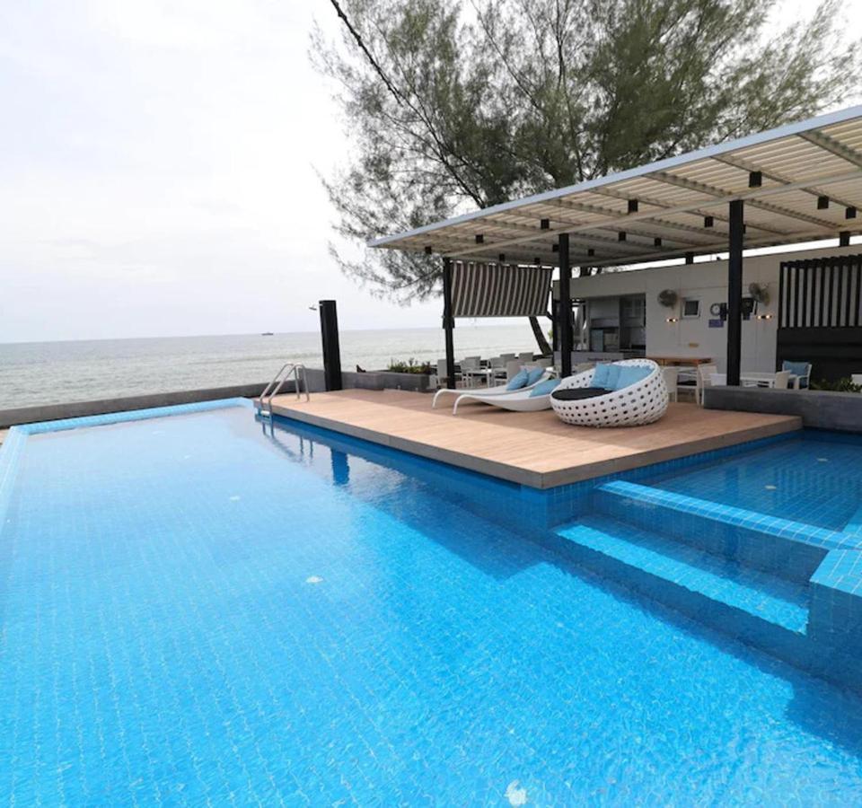 Baby Grand Hua Hin 3*