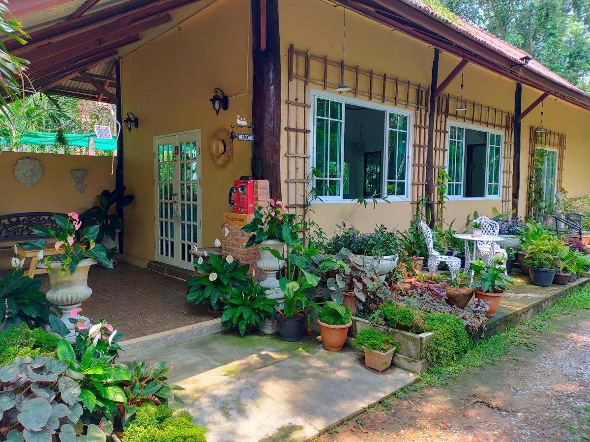 Resort Khoom Kam Kaew