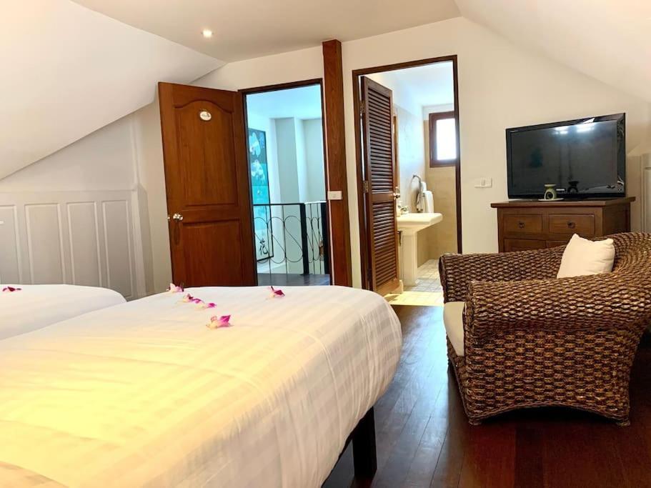 Pousada Beachfront With Private Pool