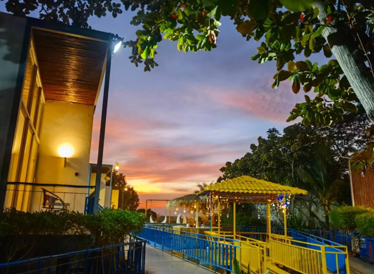Resort Lg Lemon Grass 3*