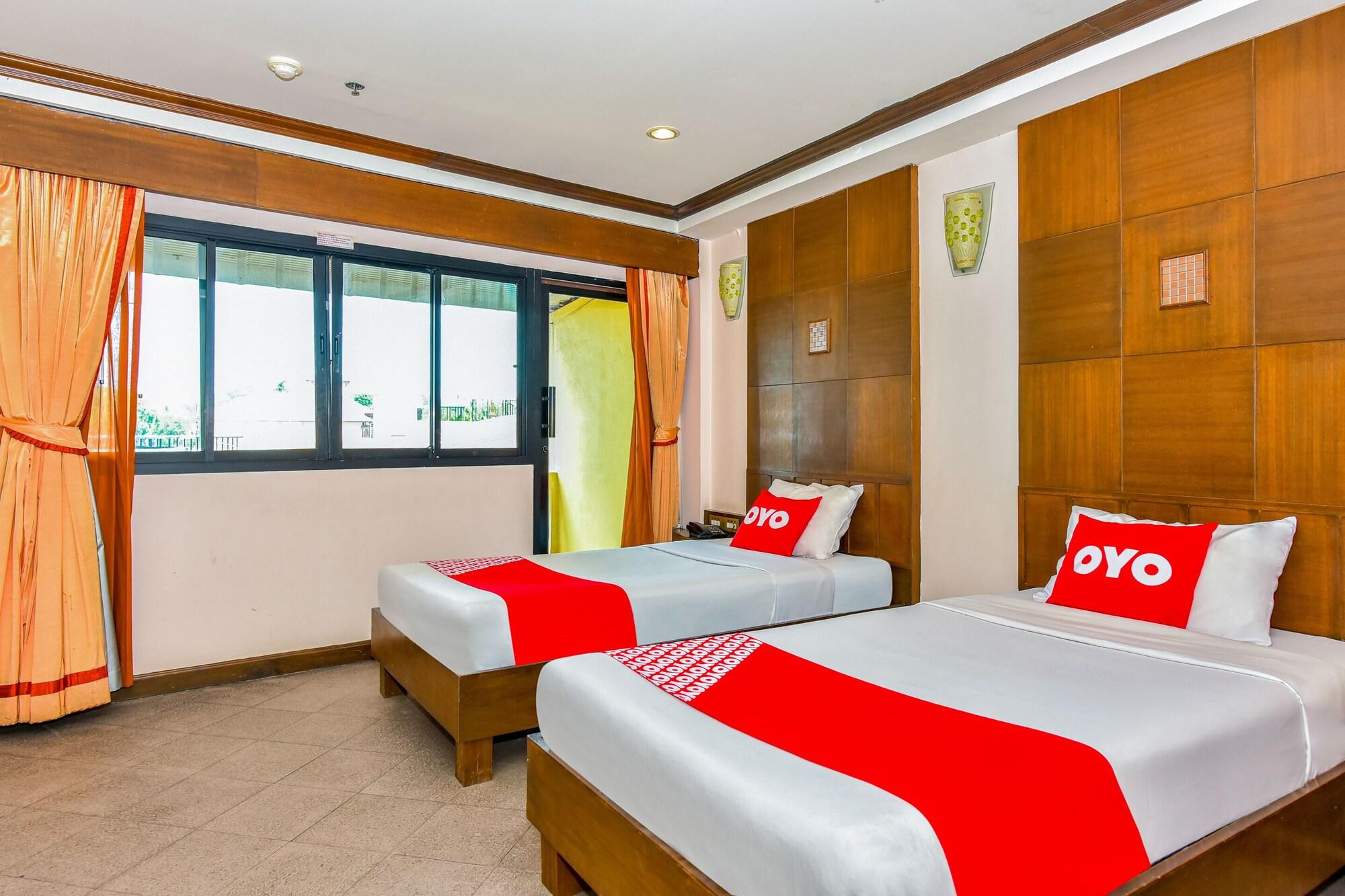 Oyo 447 Royal Express Hotel 2*