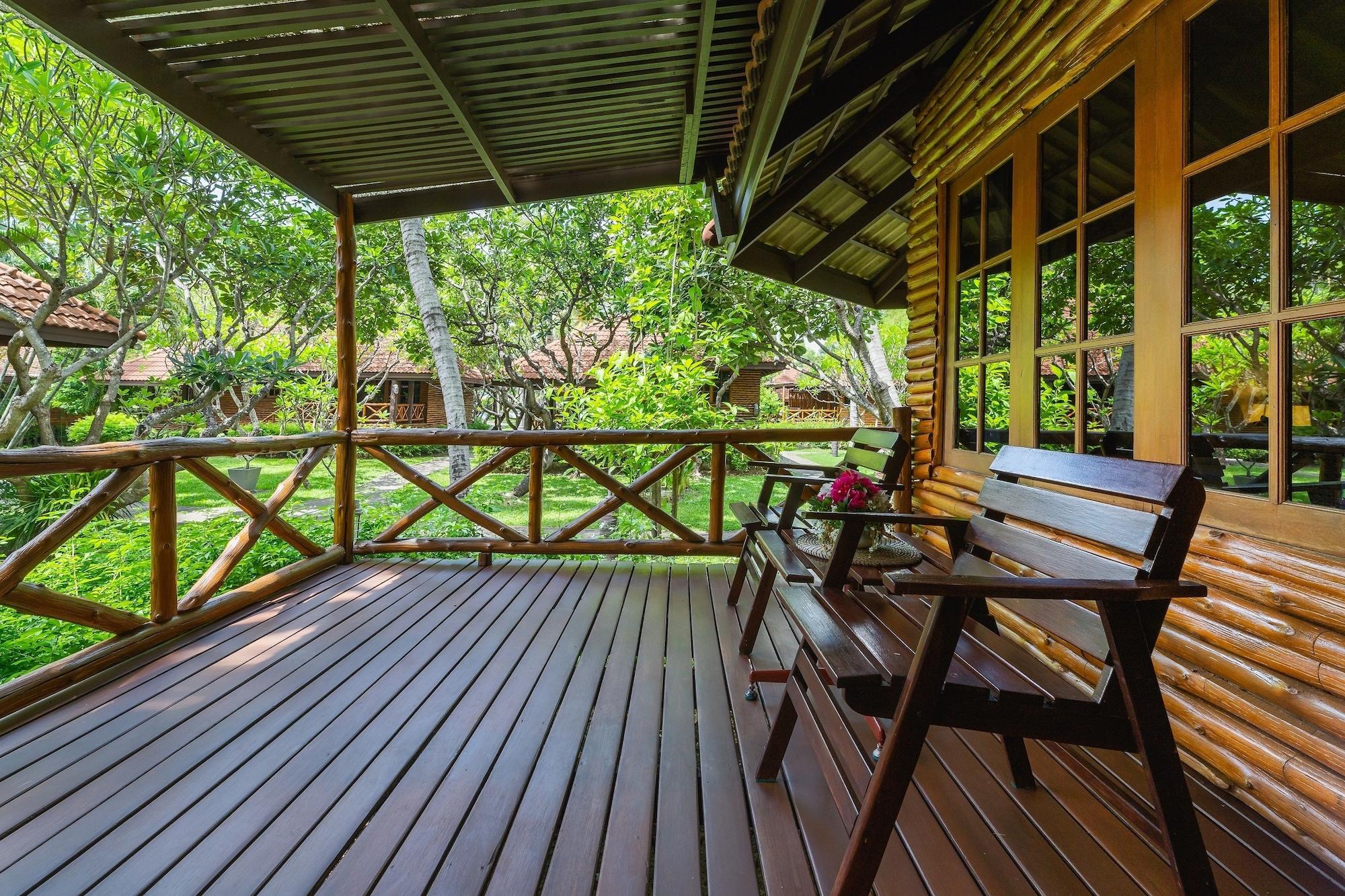 Regent - Chalet, Hua Hin 3* Cha-Am