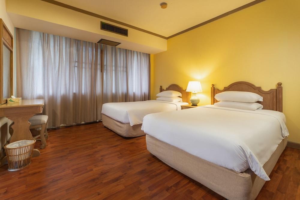 Regent - Chalet, Hua Hin Resort 3*