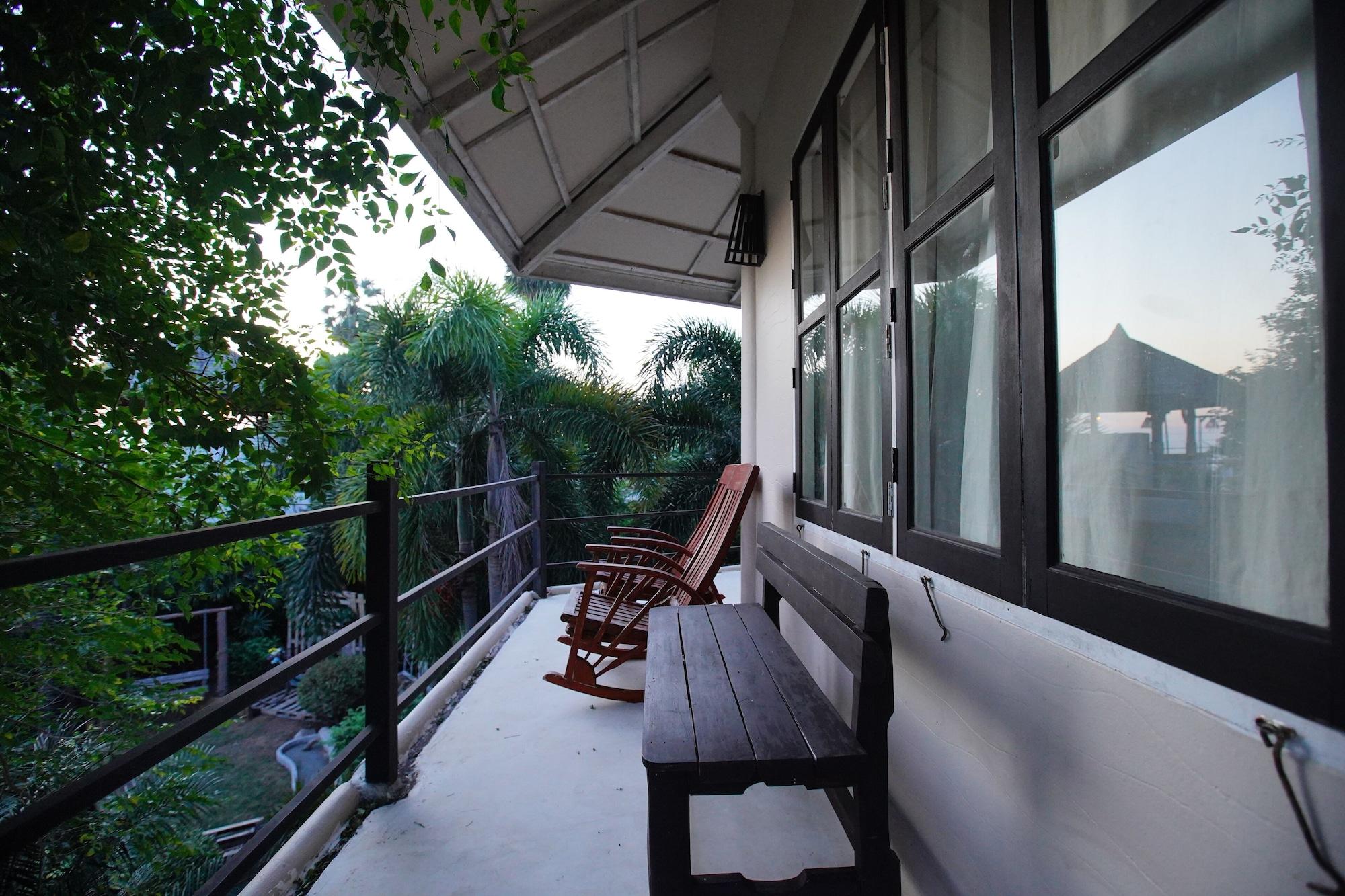 Tanaosri Resort 4*
