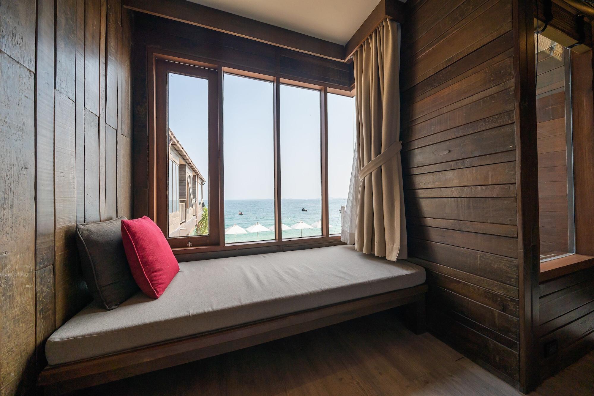 Baan Ploy Sea Resort 3*