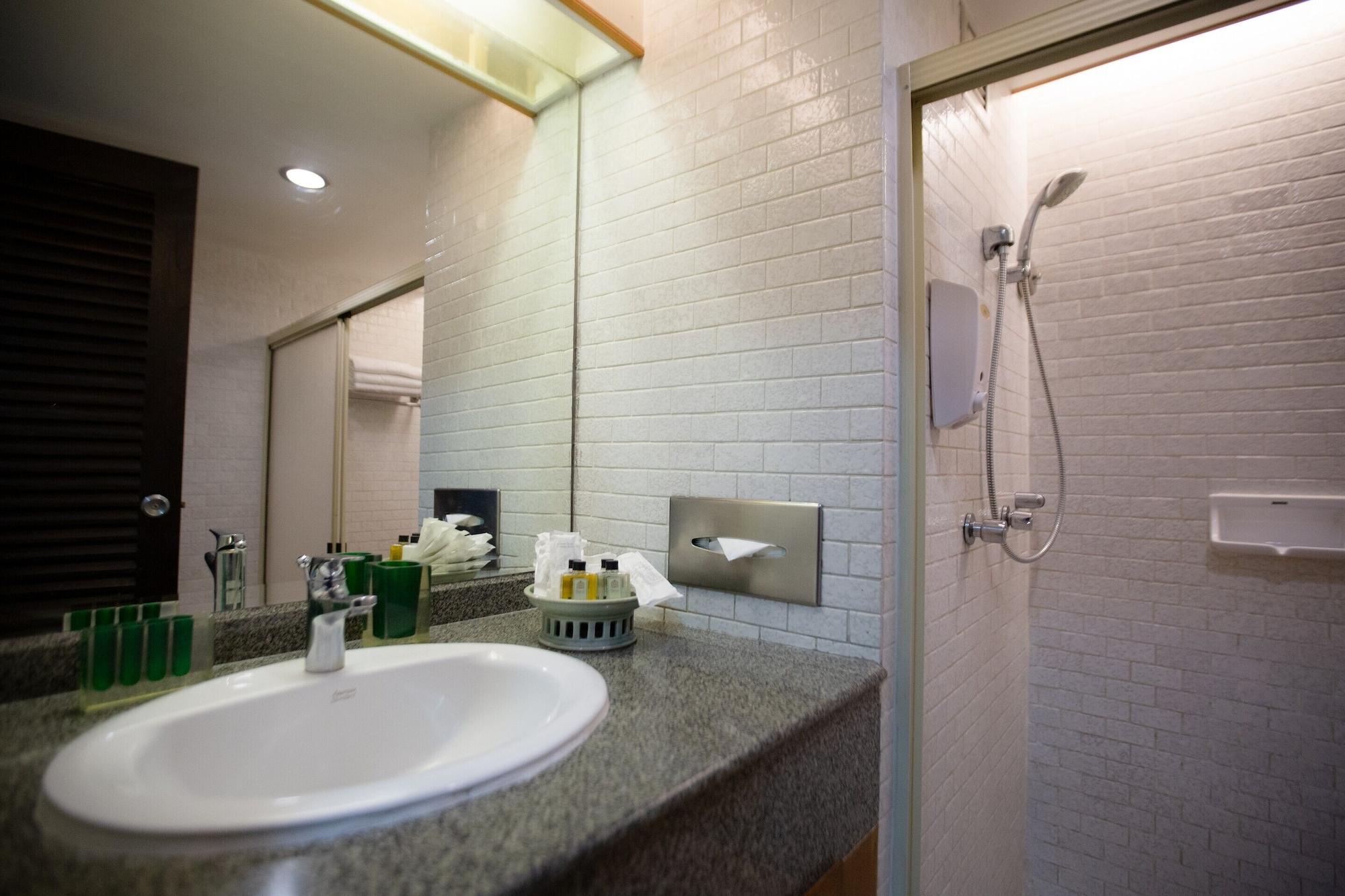Sirin Hotel