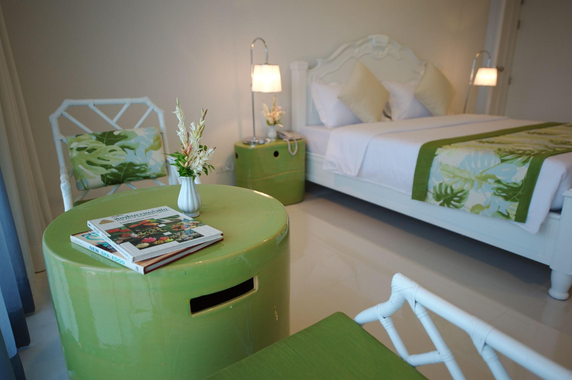 Hotel Cera @ Cha-Am
