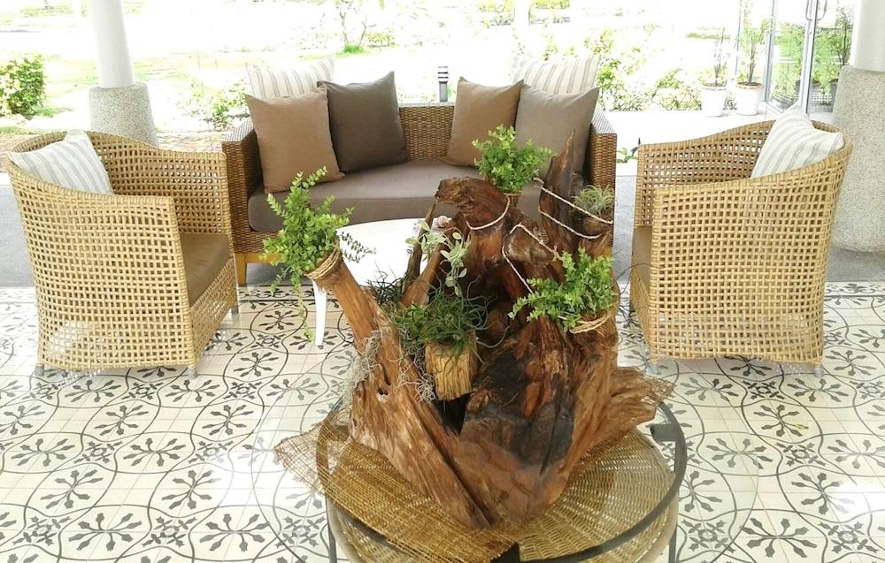 Nishaville 5* Prachuap Khiri Khan