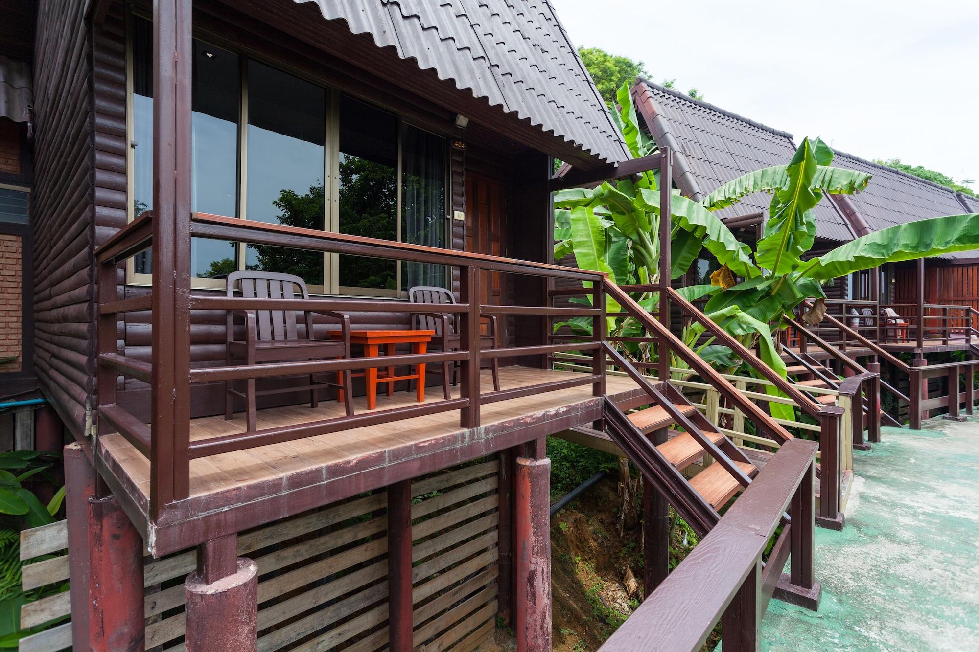 Resort Natural Phi Phi Don