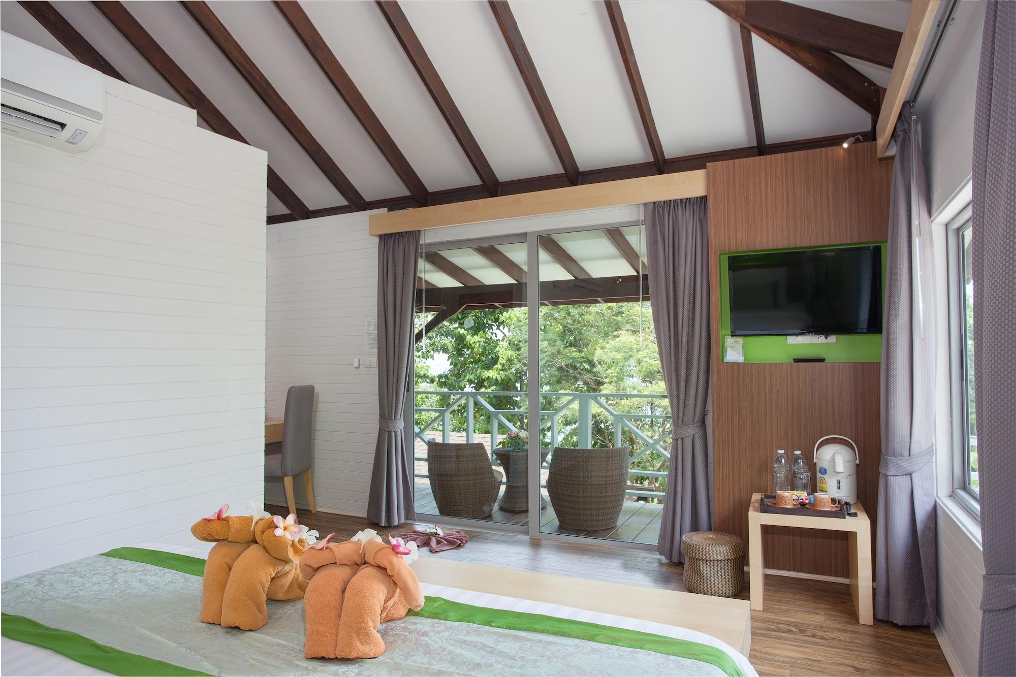 Resort Natural Phi Phi Don