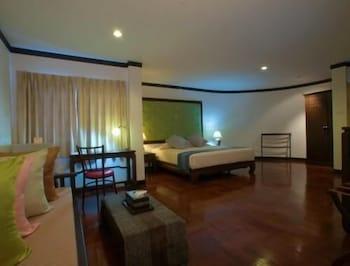 Inn Cucumber
