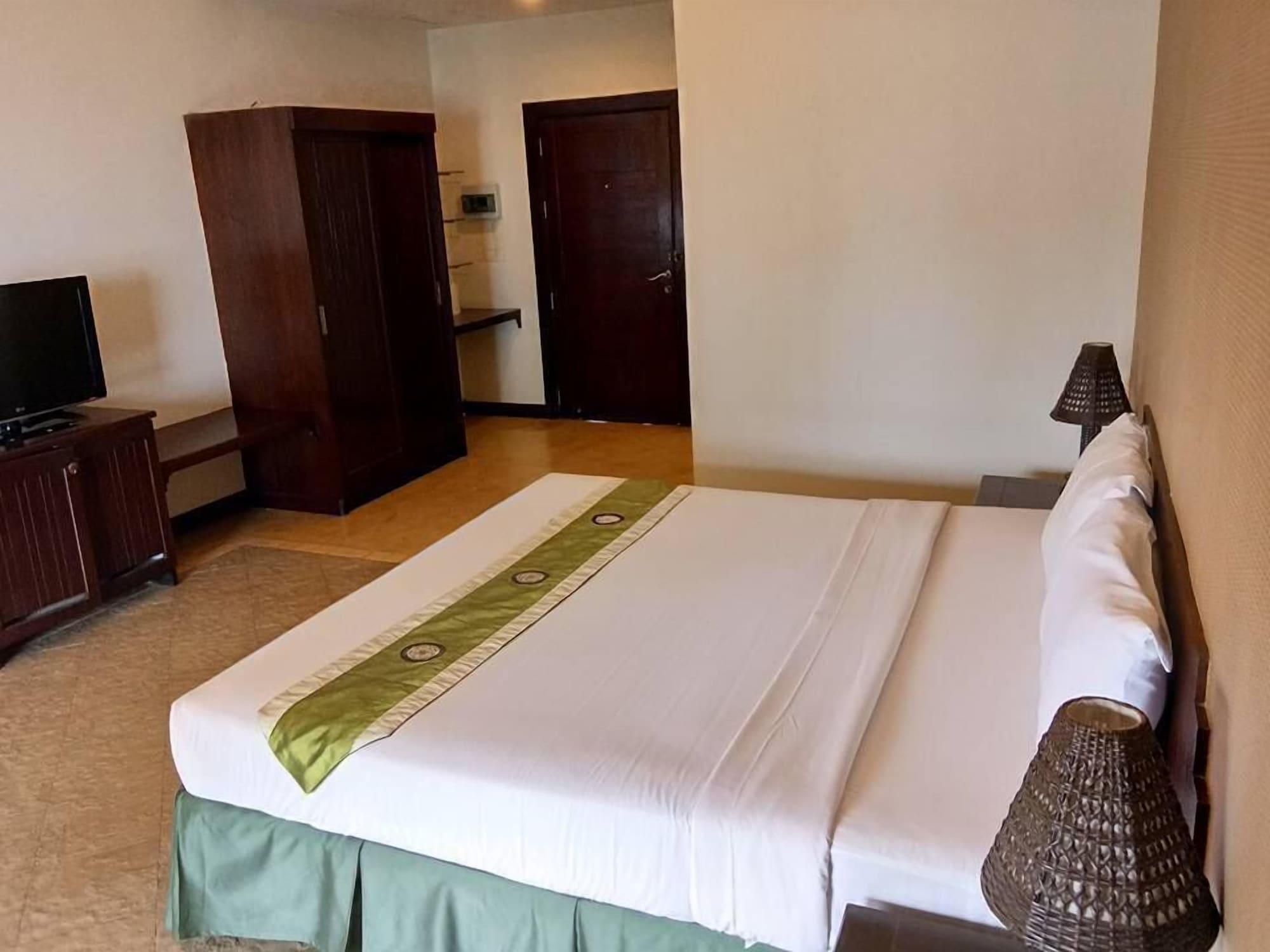 Resort Golden Pine 3*