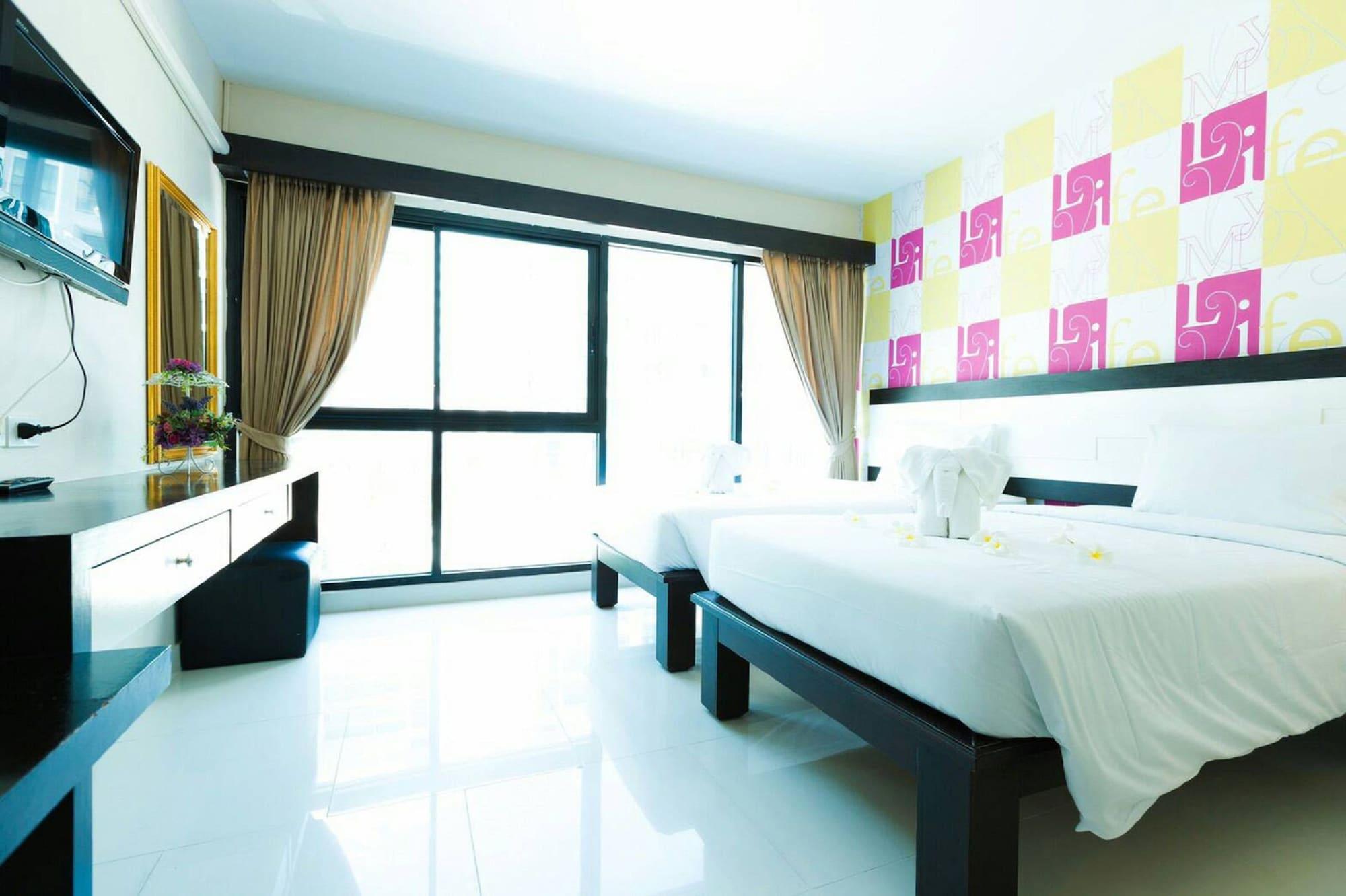 Hotel Neo