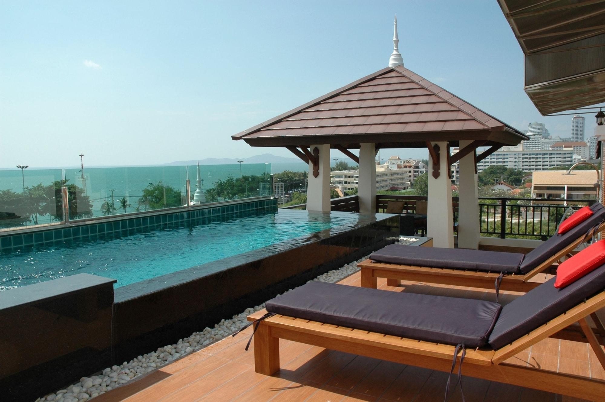 Penthouses Aparthotel 3*