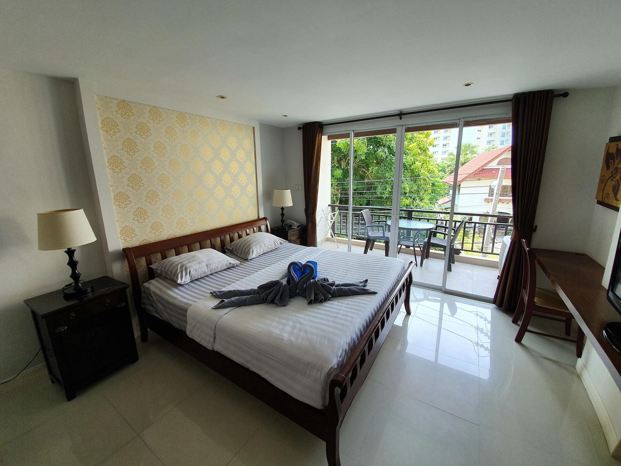 Aparthotel Penthouses 3*