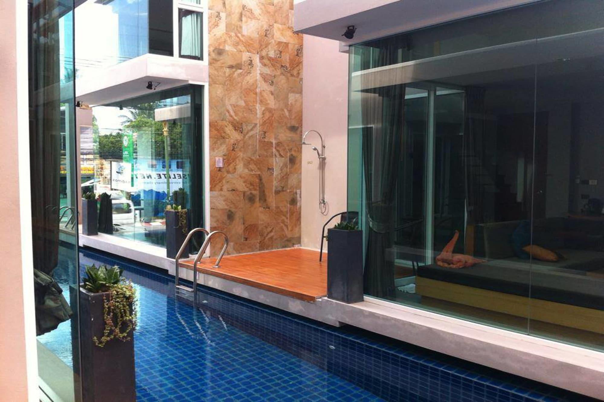 P10 Samui Hotel 4*