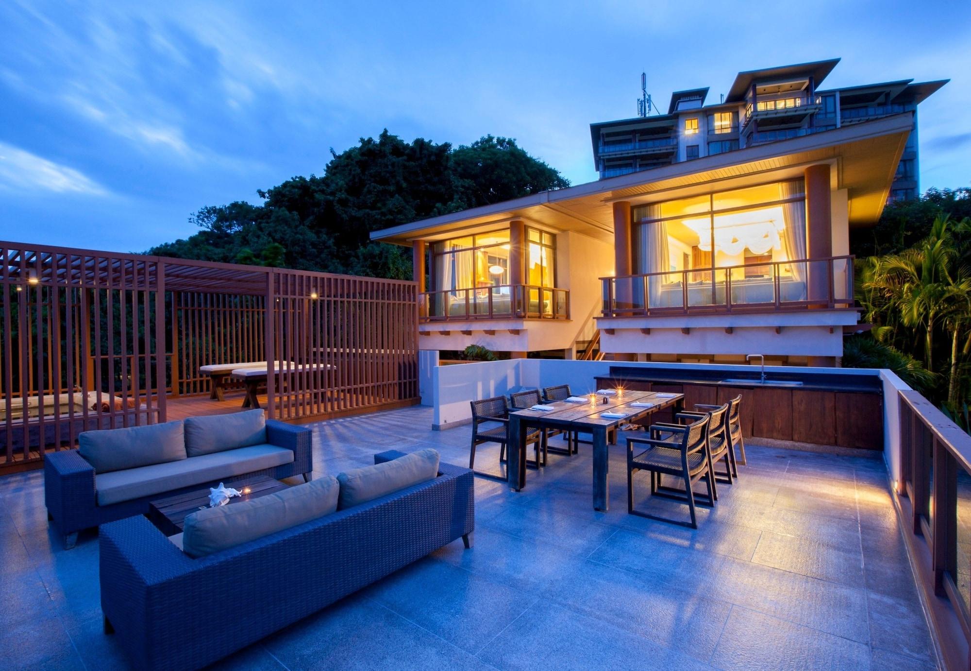 Shasa - Luxury Beachfront Apartment *