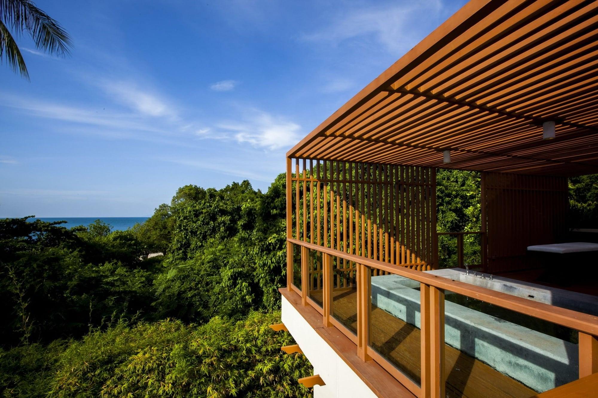 Apartment Shasa - Luxury Beachfront