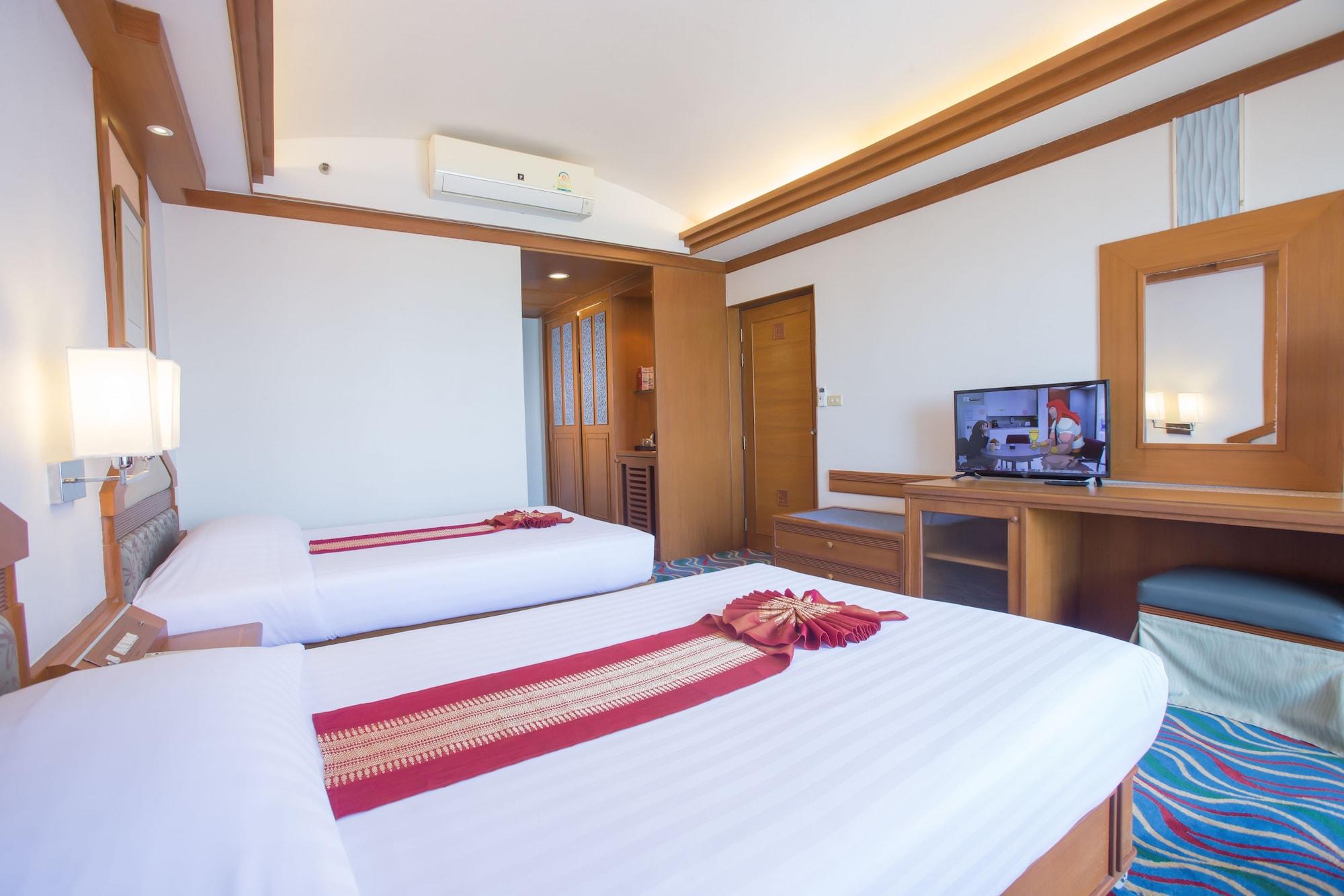 Asia Cha-Am Hotel 4*