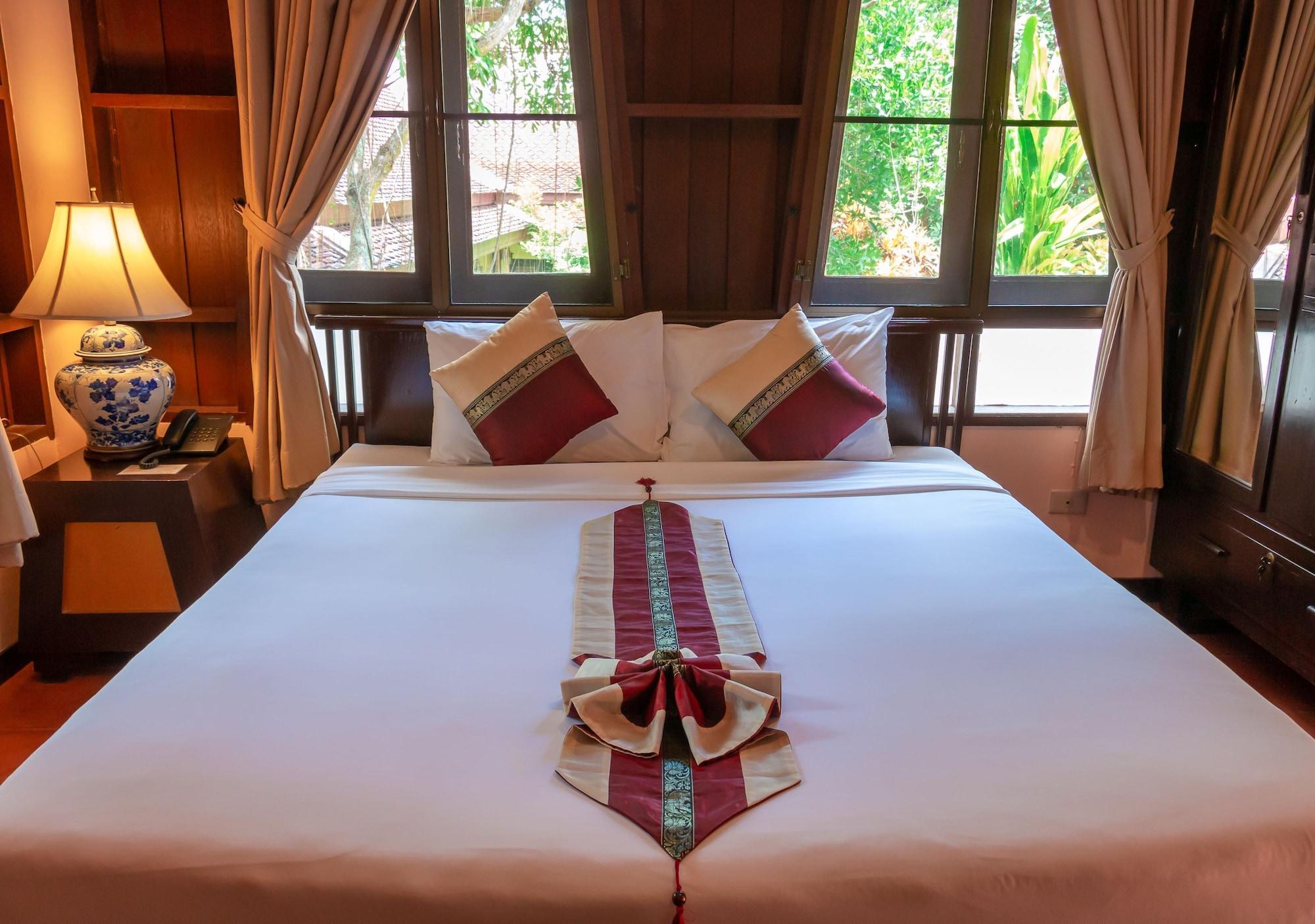 Resort Phuwanalee 4*