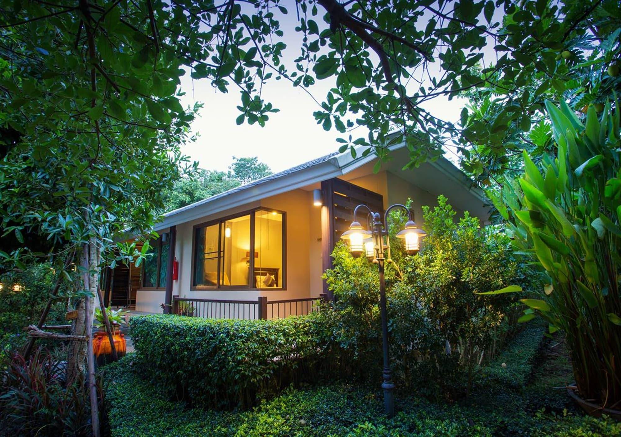 Phuwanalee Resort Mu Si