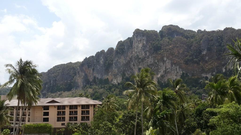 The Haleeva Aonang - Sha Certified 3*