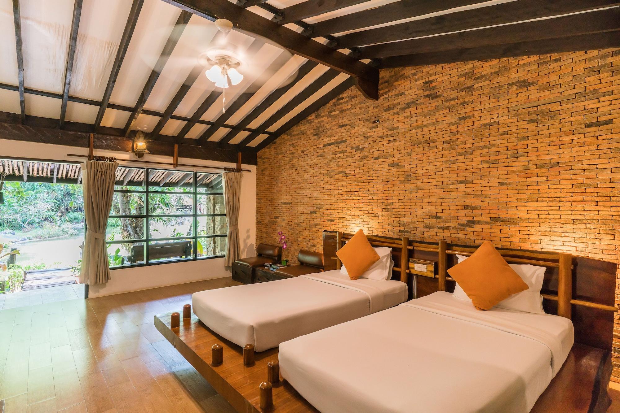 Phutoey River Kwai Hotspring & Nature 4* Sai Yok